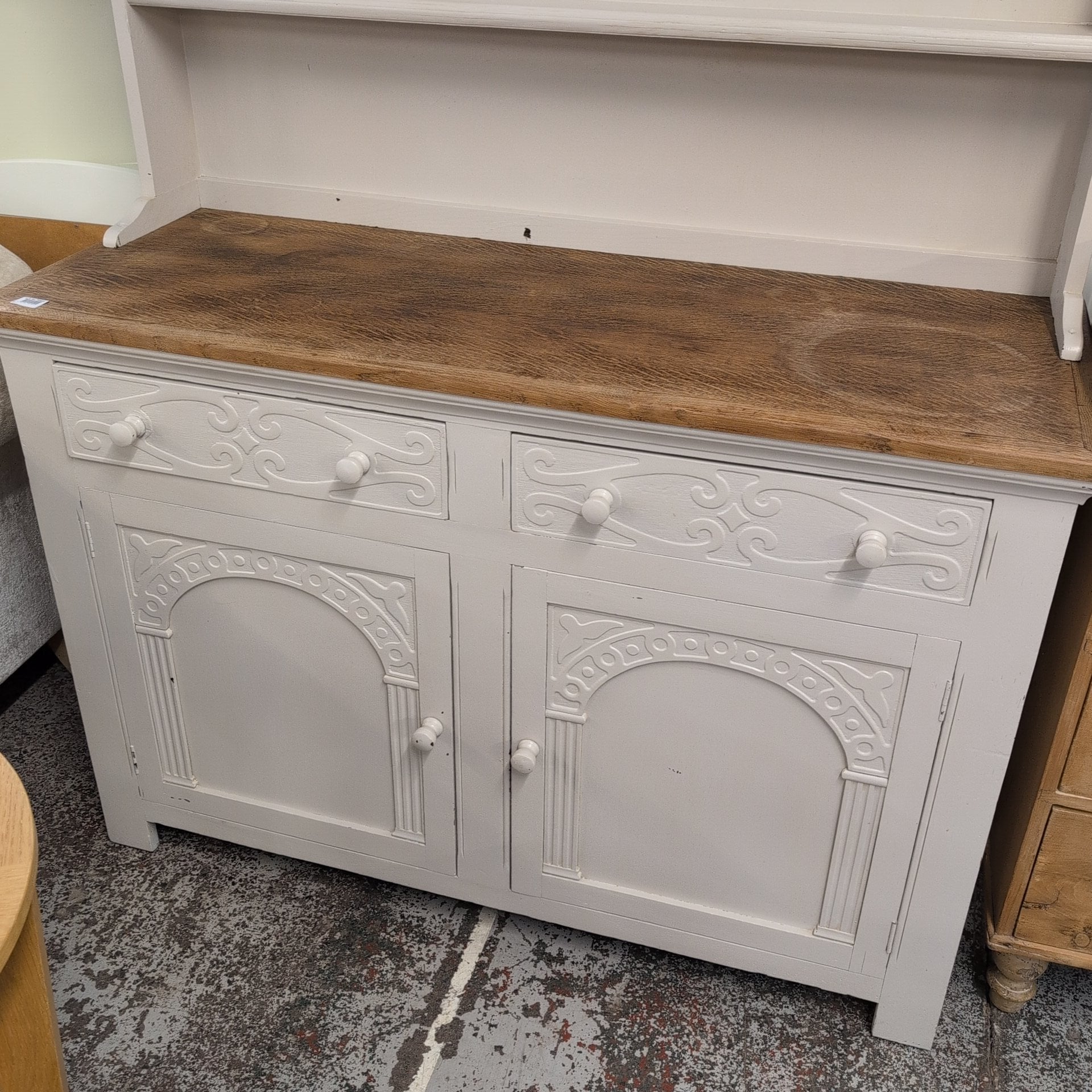 Dresser